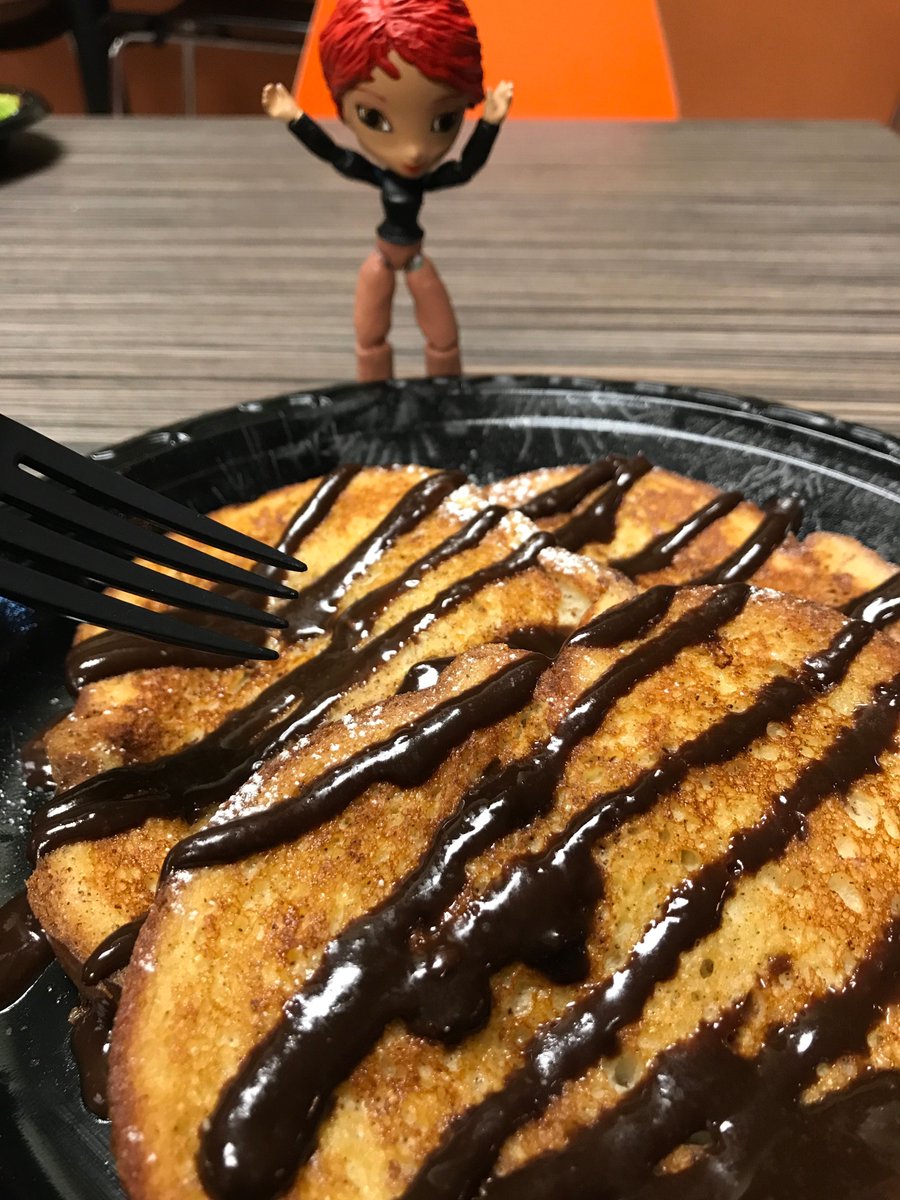 MadTable's tweet image. Both Jersey Girl Cafe are open until 8:30 tonight - and we have the best kind of bread, milk, and eggs!