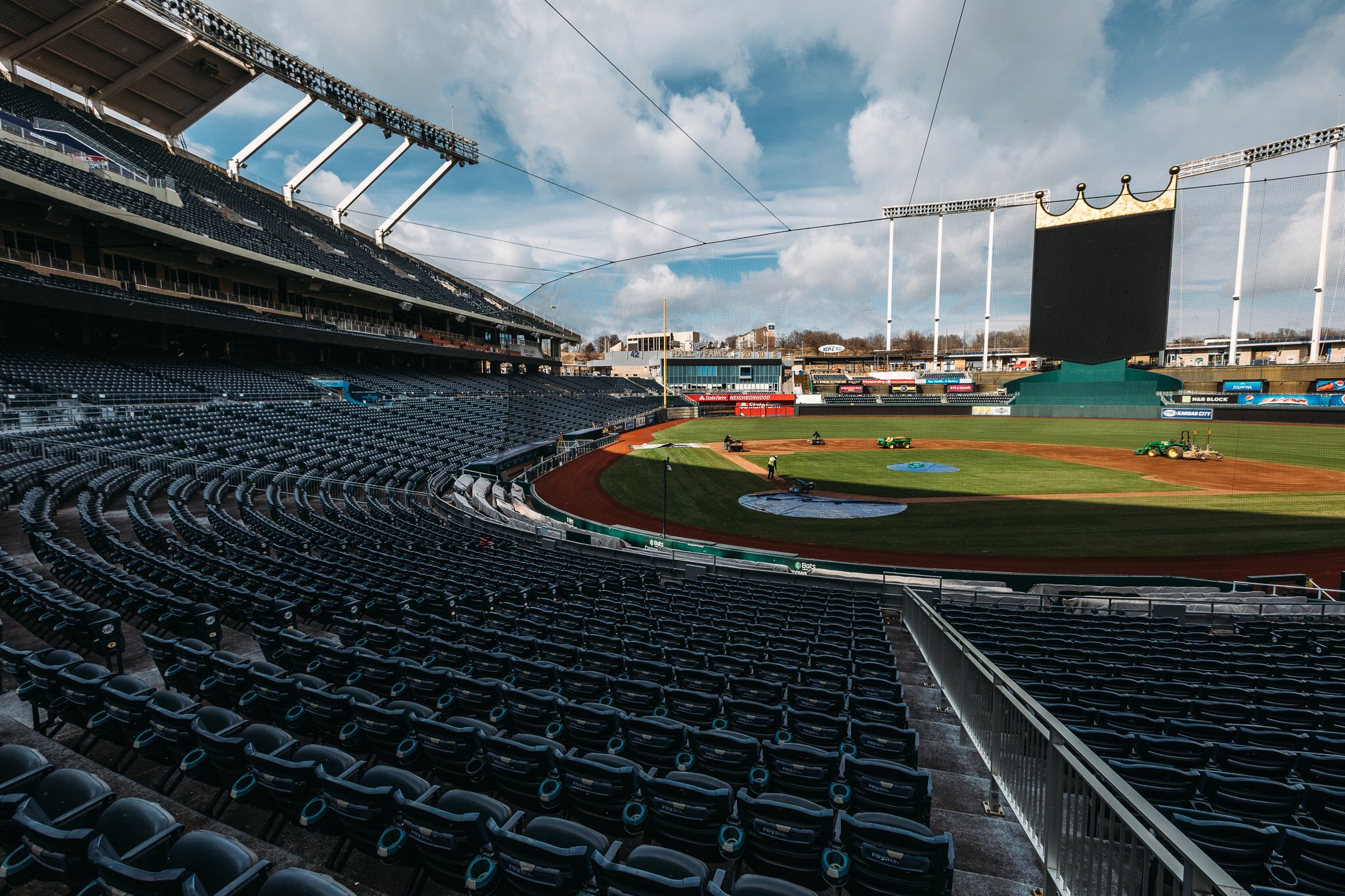 Kansas City Royals No Twitter New Seats Are Now Available At Thek Sit Right Behind Home Plate In Section 128 Of Our Diamond Club For Info Contact Seasonsales Royals Com Call 816 504 4040 Option