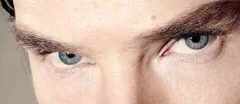 Andrea19787's tweet photo. @CumberbatchSpam                  #SuperBatch # Super sexy eyes.😍💟💞 https://t.co/0sSnOWcoja