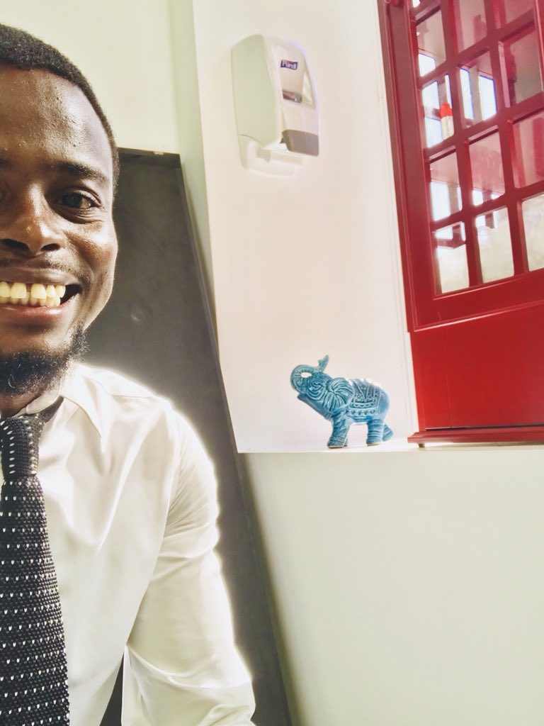 EmilcarJean's tweet photo. I had to find the blue elephant 🐘 in the room. #Marketing #success https://t.co/McymkFaDuJ