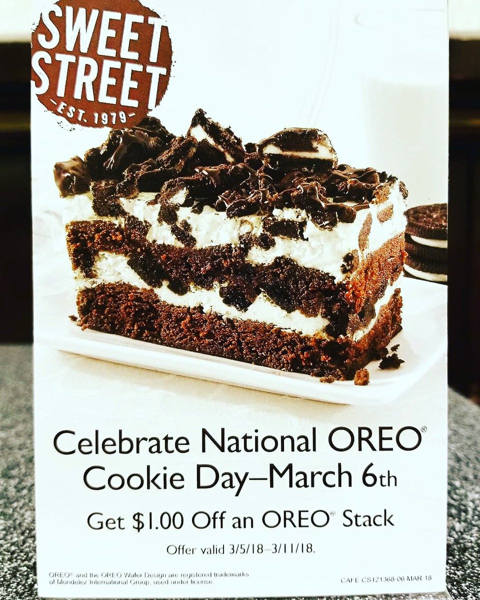 BNNatomas's tweet photo. It's National OREO Cookie Day! Stop in to get $1.00 off an #OREO Stack through March 11th! #nationaloreoday #nationaloreocookieday #oreostack #treat #treatyoself #desserts  #dessert #dessertfirst #cafe #sweettreat #sacramento #natomas #bncafe  #bnbookpassion #notjustbooks #bnbuzz https://t.co/Nv8wb1jUMG
