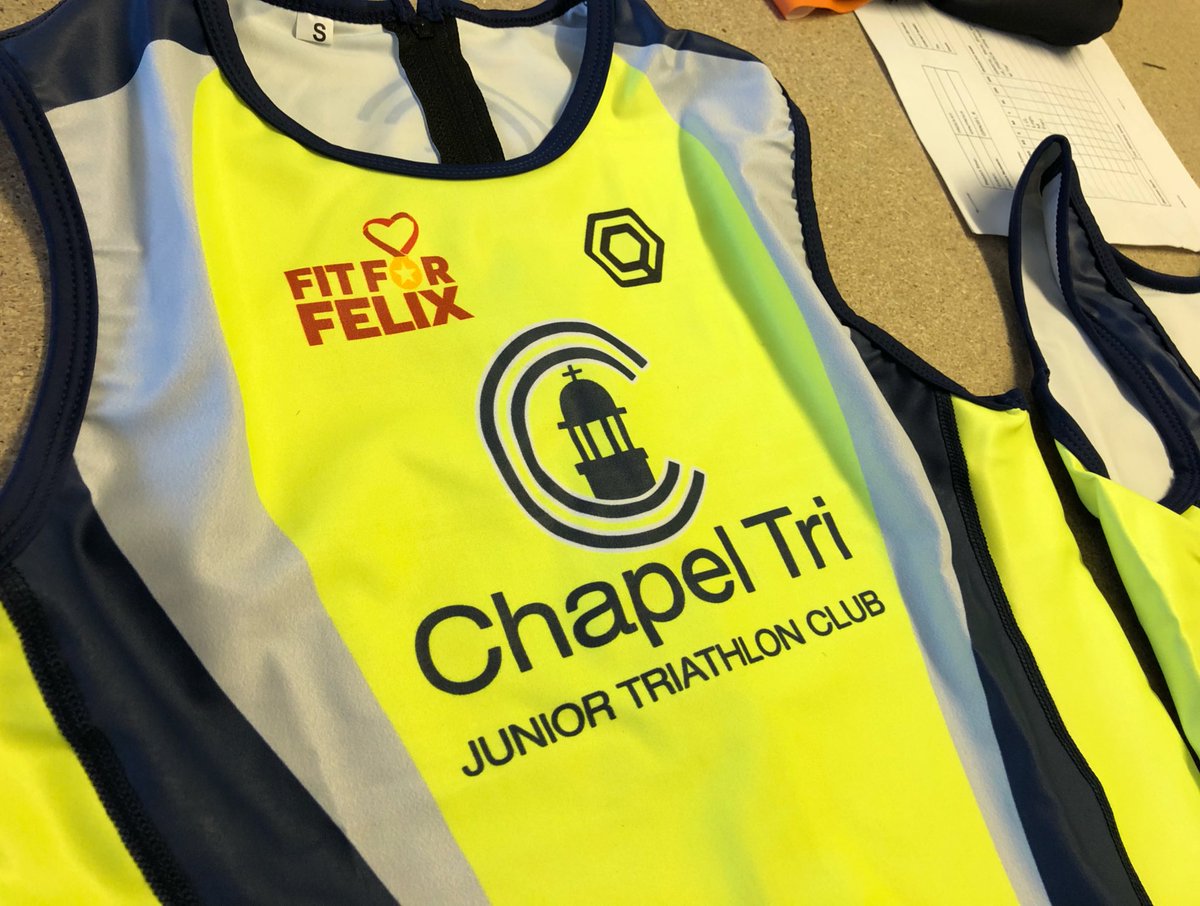 QSW_Sports's tweet photo. New @QSW_Sports #CustomKit making its way to @ChapelTri. This kit promoted with our fluorescent printer and inks so these starts of tomorrow will definitely be seen when racing! #TriathlonClub #JuniorKit #CustomKitYourself https://t.co/sCs1iZfhEu
