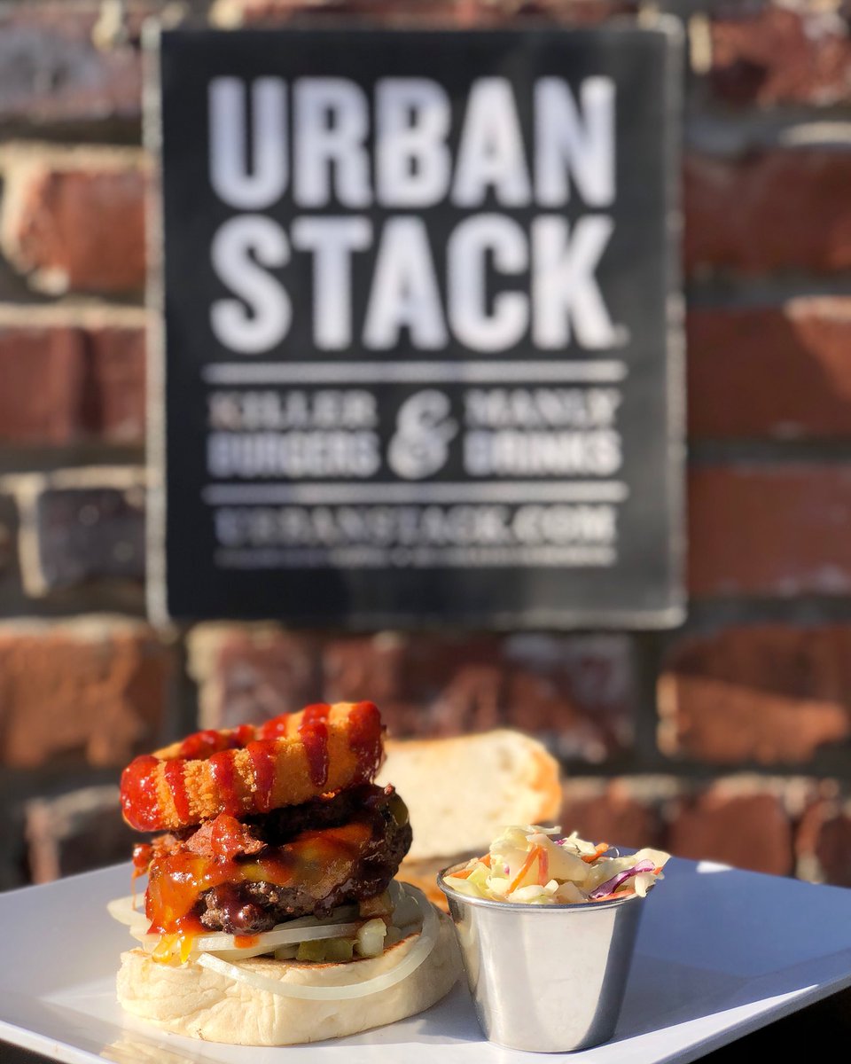 urbanstack's tweet photo. Ringing in March with a new specialty burger of the month! The CLYDES BURGER comes with Clyde’s pulled pork, homemade bourbon BBQ sauce, yellow cheddar, sliced onions, chopped pickles & a crispy fried onion ring with a side of coleslaw #urbanstack #killerburgers #manlydrinks https://t.co/Kftro44Vb0