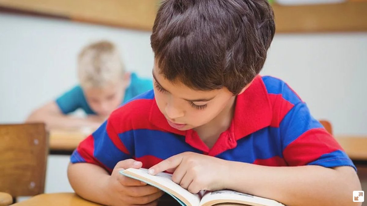 edutopia's tweet photo. Still giving weekly spelling tests? Research shows it’s not the best use of instructional time.
https://t.co/sRi8KqUgX5 https://t.co/4EZYS6ihTp