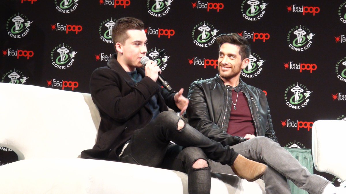 angeltortured's tweet photo. @emeraldcitycon #ECCC2018 #VoltronPanel The people behind the animation that bring #voltron to life, are so incredibly beautiful https://t.co/56ALsP3WKK