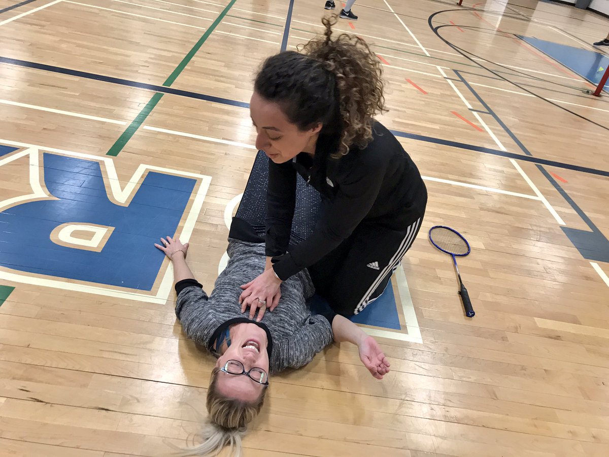 Bruno_Bronco's tweet photo. Great times in the badminton sessions of our @BramaleaSS Wellness afternoon.  It's a good thing we know CPR to help @BSSGuidance1 who couldn't handle the competition 😜🏸 #smashinggoodtimes @BramaleaKidd https://t.co/2ZRX3cOcXU