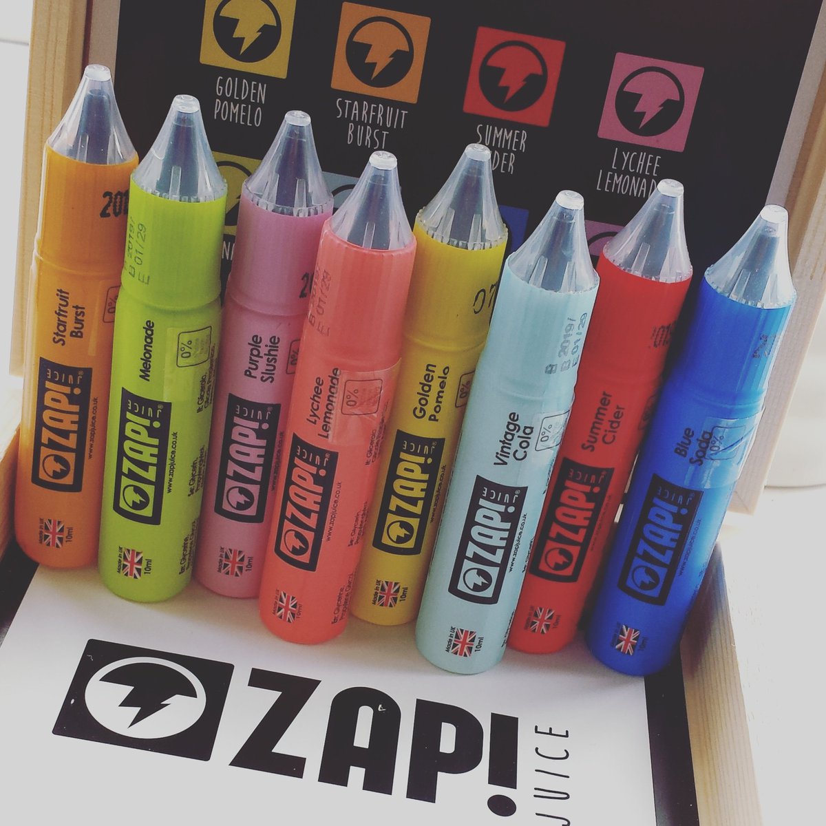 VisionVapes's tweet photo. Gift box from @zapjuice all 8 flavours! looking forward to giving these a try!🔥✌💨👍🔥
_____________________

#cloudchaser #ecig #ejuice #eliquid #instavape #subohm #ukvapers #unitedvapers #vape #vapes #vapers #vaper #vapor #vapeallday #vapedaily #vapecommunity #vapefam https://t.co/nMYJR7hax1