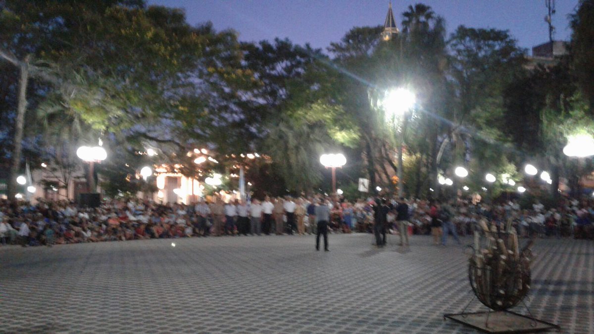 Comienza la inauguración de la 32 edición de la Fiesta de la Patria Gaucha, en  19 de abril. En directo por CX 140. AM 1400. radiozorrilla.com