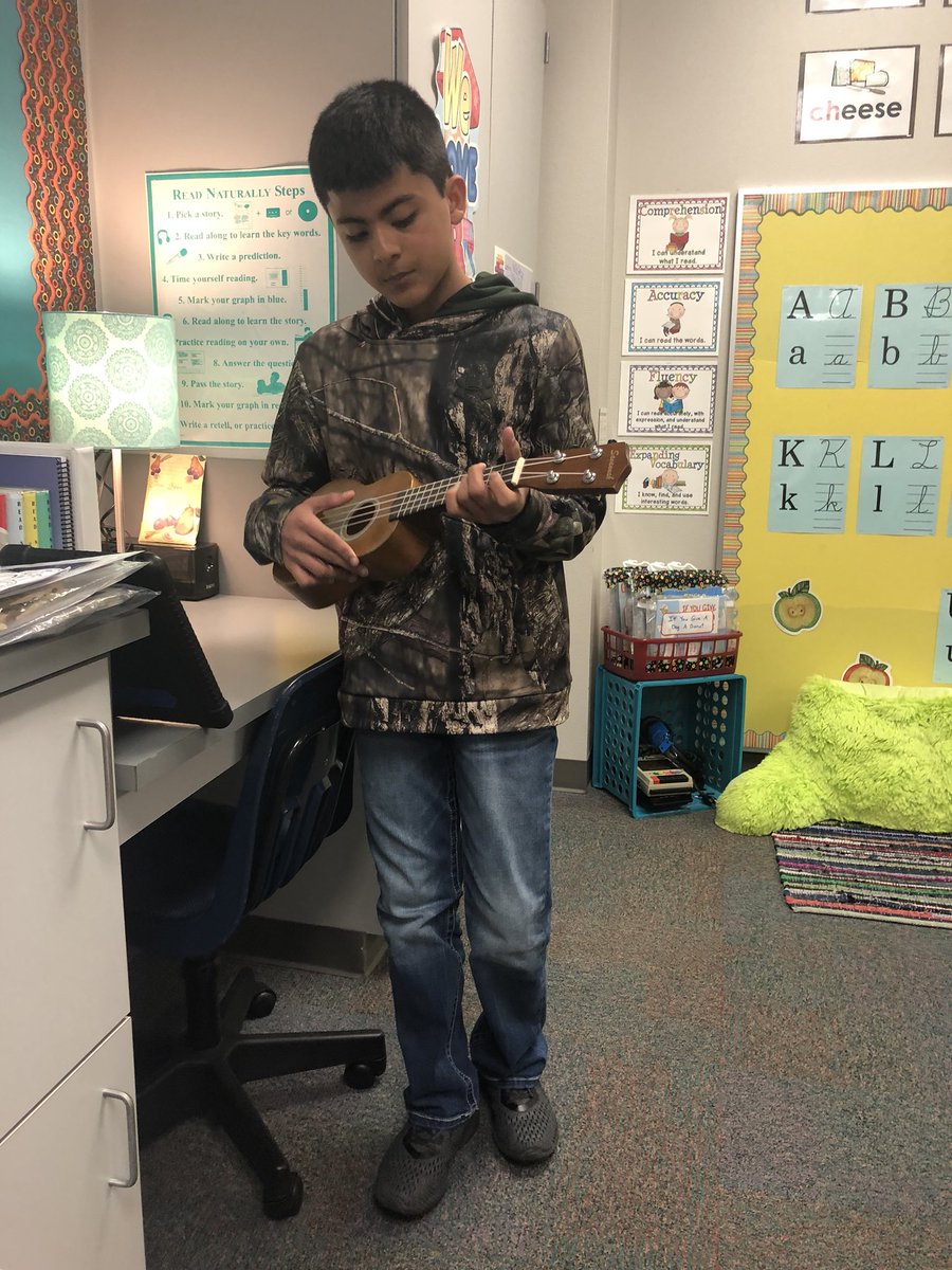 ccowell82's tweet photo. I loved hearing this talented young musician sing and play his ukulele for me this morning! @Longbranch_Elem #MISDproud #LBE20 https://t.co/WMigi0KPN1