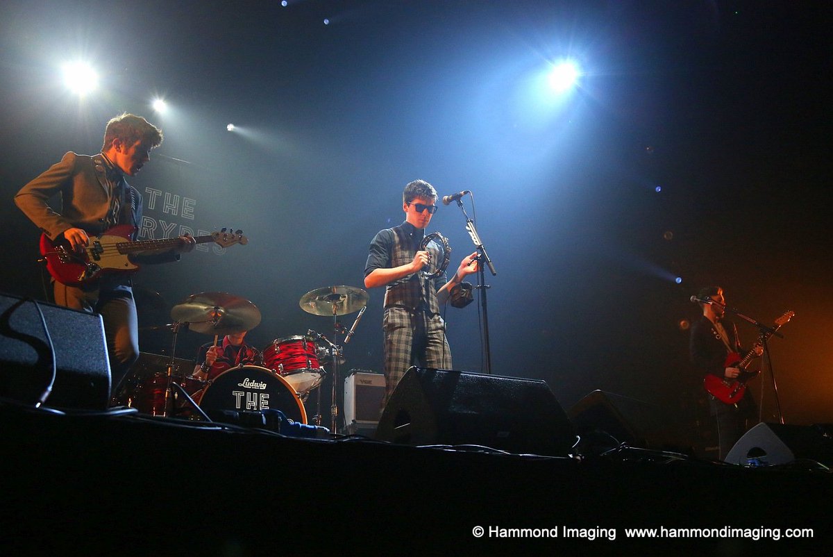 Hammondimaging's tweet photo. Supporting #PaulWeller at the #Nottingham #Arena, #TheStrypes from Cavan, Ireland with a dynamic set, packed with energy #music #rockmusic #Notts #photography https://t.co/K2hI3VqF65 https://t.co/28deRZU9YP
