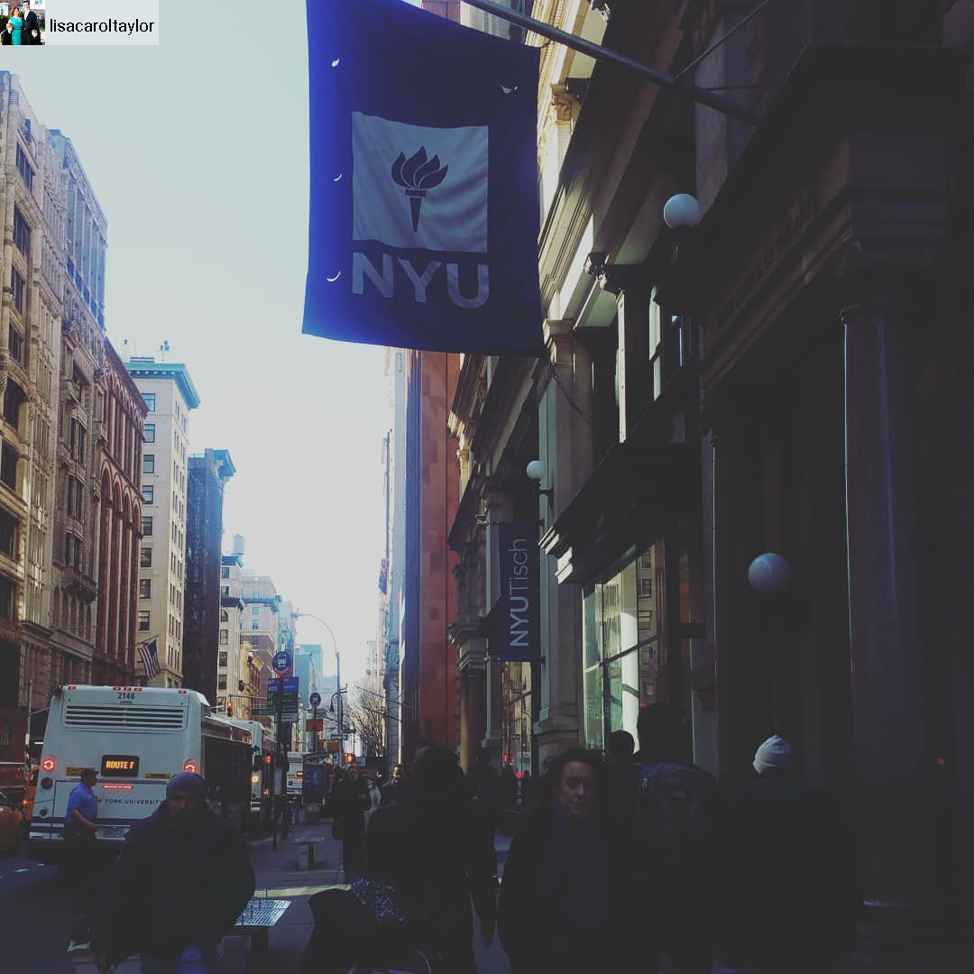 LisaCarolTaylor's tweet photo. Ella reporting for Day 2 as Guest Artist at NYU Tisch School of the Arts. She's getting to play an energetic, sassy, smart young lady and is having so much fun with it!
.
#kidactor #nycactor #collegepreview #nyutisch #itsawonderfullife #girlempowerment #rebelgirl https://t.co/crPSdOVYLQ