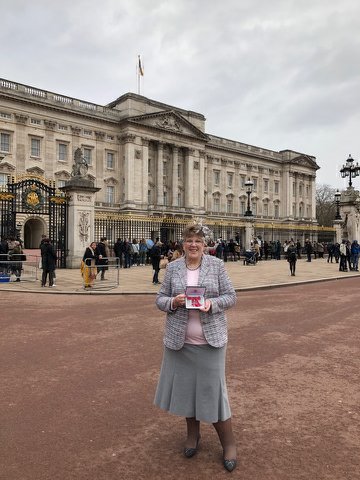 CancerFocusNI's tweet photo. A MASSIVE congratulations to our very own Liz Atkinson, Head of Care Services, who received her MBE from Prince William at Buckingham Palace this afternoon!
Well done Liz, we are all so proud of you.
Liz Atkinson MBE!👏 https://t.co/lTp1NX9IVu