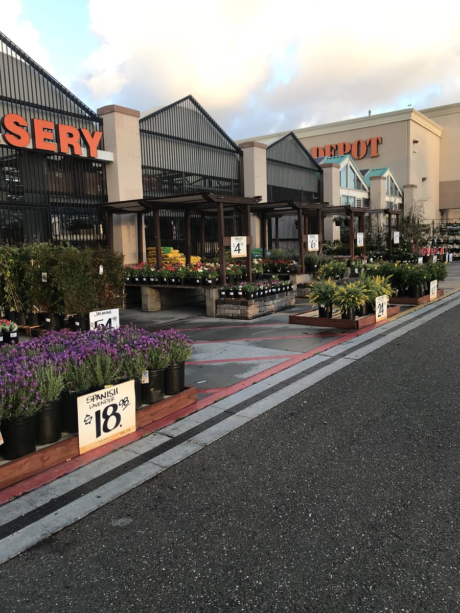 DS Julio always making sure Garden is ready to go for all our customers!! #6601 #D20 #modesto #wearethebest
