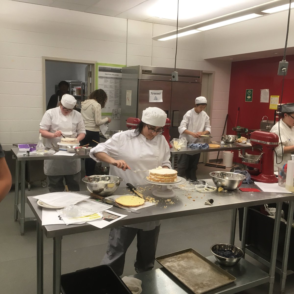 tdsboyap's tweet photo. Amazing baking #skills at the TDSB Skills Competition at #DanforthCTI. Wishing I was a judge, not a spectator;)
@TDSB_EL @RonFelsen https://t.co/WUCyQesWxc