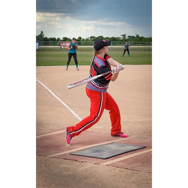 spnslopitch's tweet photo. Laiterie Coaticook vs Siren_s Call (2) SPN MB August 4 7 2017
.
#ProvincialPhotos #heysaskatoon #heylangley #heywinnipeg #heymoncton
.
⚾ 🇨🇦 🚀 🍺 ⚾ ⚾
.
Use #spnnationals2017 to share your posts on Facebook, Instagram and Twitter
.
#canada150 #justp… https://t.co/VYejvURMR4 https://t.co/hSXkaW2dAF