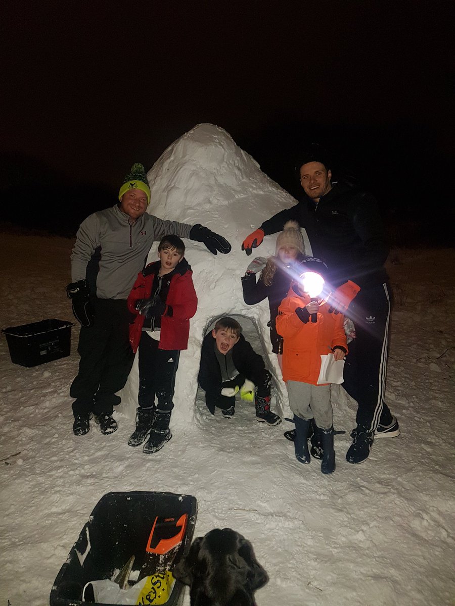 marionaitken1's tweet photo. The redding park iglu..with cody..morgan..joey and rory...snowdays @WPSTerencep2 @mrsmckayp3M @MissMurphyWQ https://t.co/T4iVPViTAx