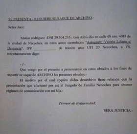 gabalanovsky's tweet photo. "Durante 10 años me dijeron que la causa estaba archivada, la madre de mi hija negó la cámara Gesell a la menor. Mi abogado pidió desarchivar la causa para iniciar un régimen de comunicación con mi hijita" #falsasdenuncias #alienaciónparental #Existen #YoNoMiento #YoTeCreo https://t.co/uiGX8XOxWS