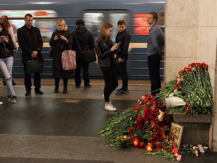 Взрыв в метро спб