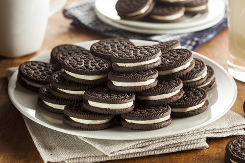 DigitalMark360's tweet photo. Don’t forget to enjoy a well-deserved treat for #NationalOreoDay !!!

#TuesdayThoughts #Yum #WorkItOffLater #DigitalMark360 #Marketing #Entrepreneurship #OnlineMarketing #Branding #Startup #SEO #Business #Success #Career #Thoughts #Focus #BusinessTips #Motivation #WebDesign https://t.co/fwyRVoK9f1