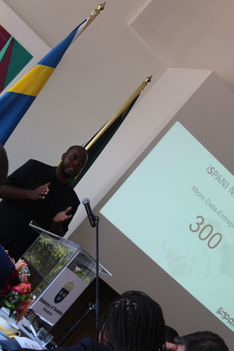reacoda_'s tweet photo. We were attending a workshop on digitalization-led SMME Development hosted by @SwedeninSA and @DtpsZA.  This was also an official Partneship signing between @Geekulcha and @UniversalAvenue which will help small businesses in digitalizing their services and product offering https://t.co/OGdvxQeFNv