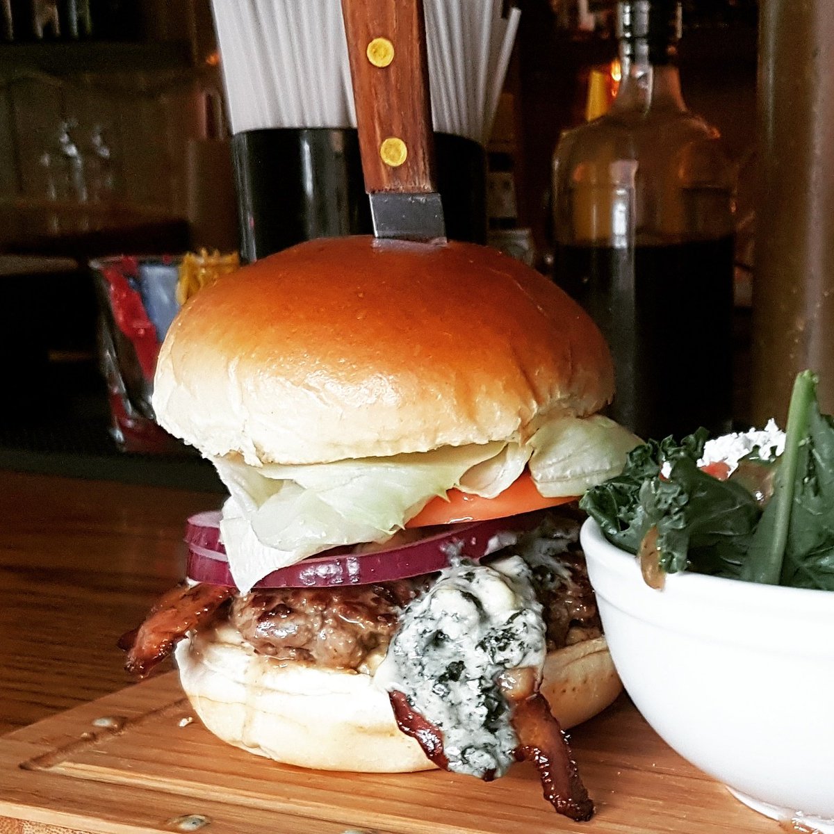 BQM Burger tweet media