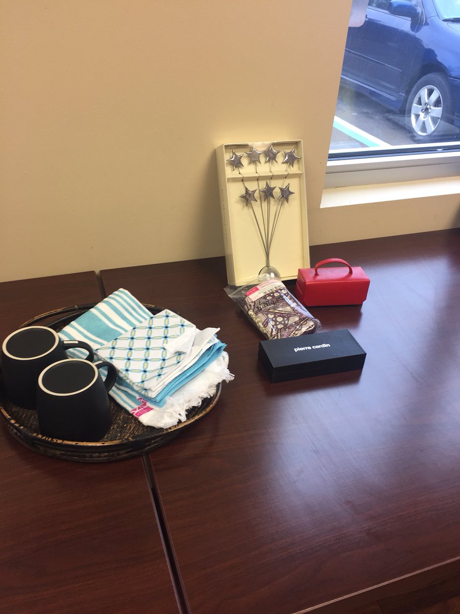 HarlessCenter's tweet image. Bingo tonight! Here are some of our prizes. It starts at 6 and we will have free food