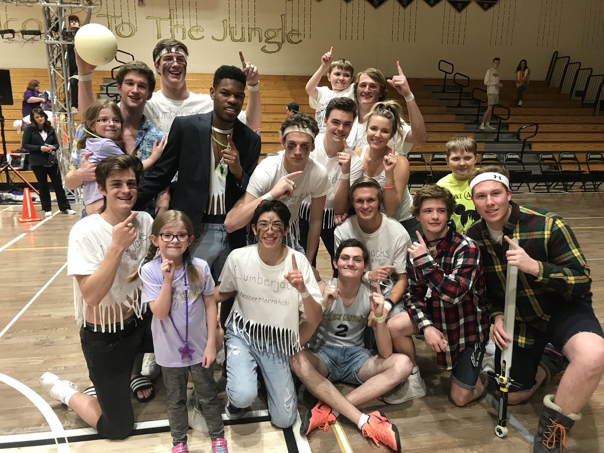 RockCanyonHS's tweet photo. Help us grant Violet’s Wish to Swim with the Dolphins. Donations can be made this week by using the following link.

https://t.co/u3SlFdTc60 https://t.co/vgCxyVwc8N