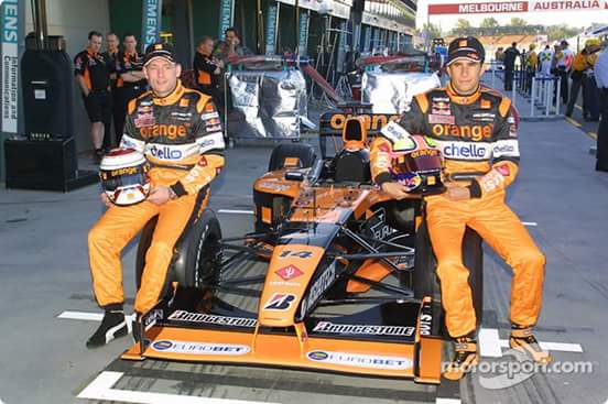 dickyvos's tweet photo. The presentation off the 2001 Arrows Asiatech. At Melbourne Australia.  @MaVic009 @ebernoldi https://t.co/QZs3WwxBaX