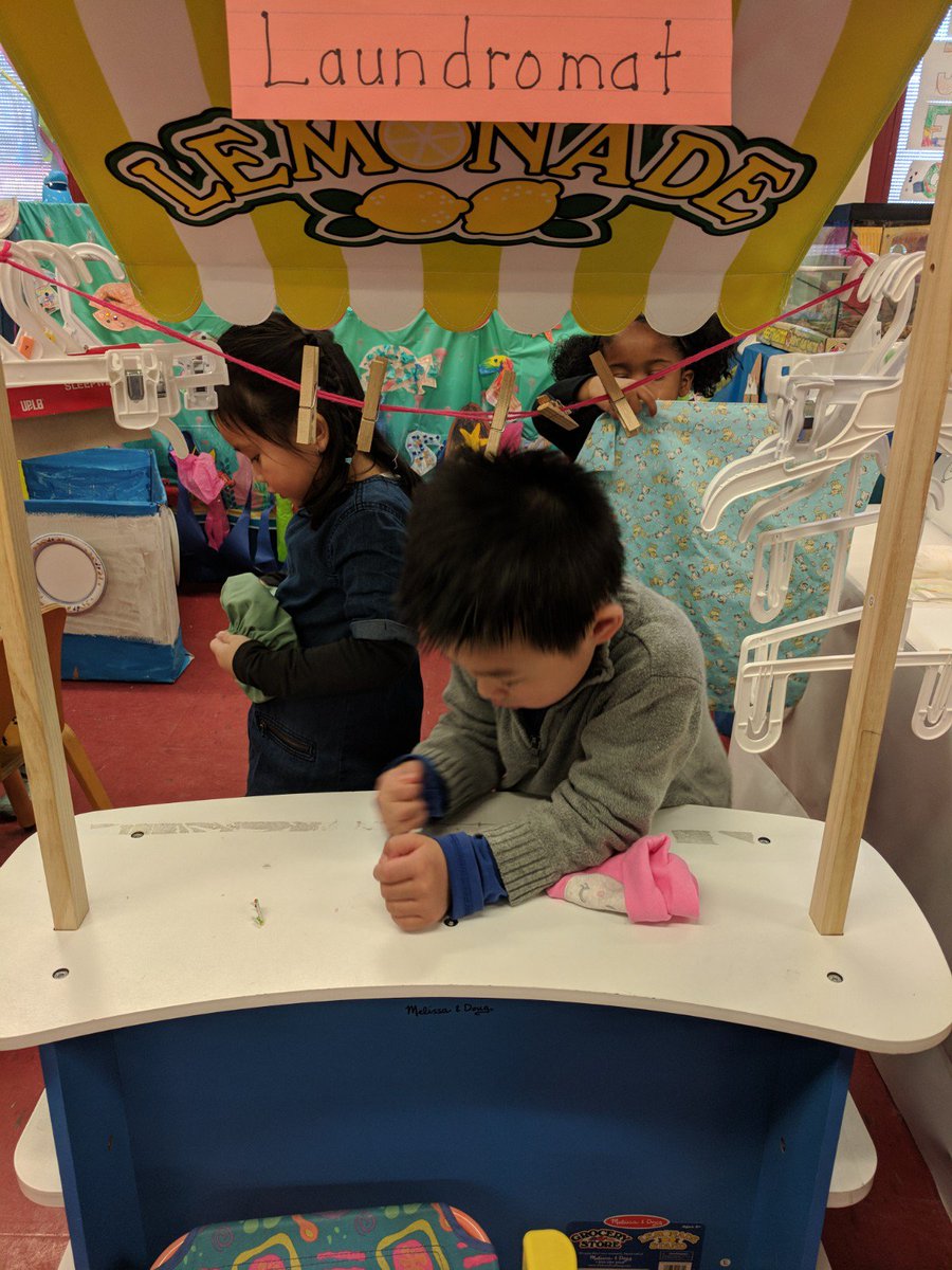PS213Q's tweet photo. Students in PreK 102 working on their unit of study about water by working in the laundromat.  It includes washing, drying and folding all of the clothes 👚👕🌊@PS213Q @D26Team https://t.co/YSs7d4hb3q