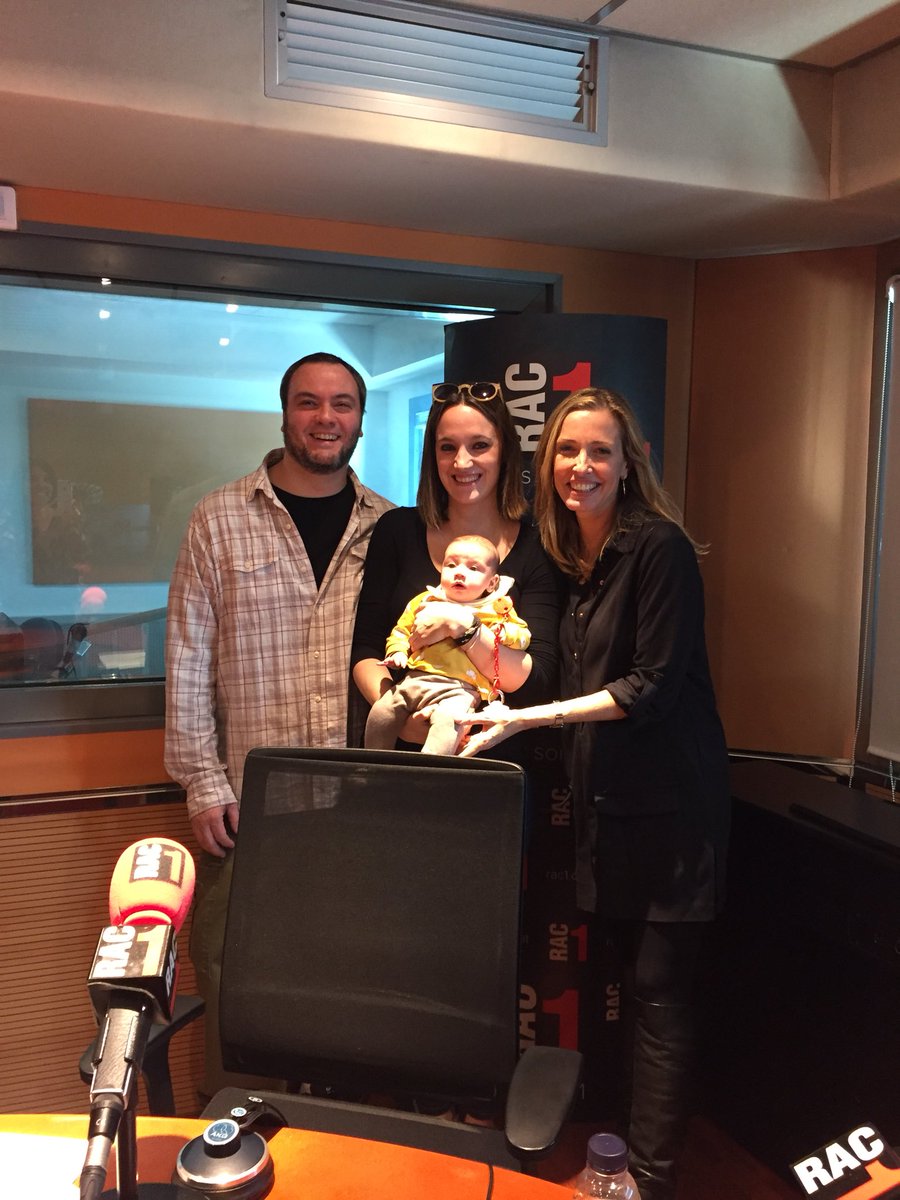 TriviaBcn's tweet photo. L'entrevista que ens han fet avui al "Tot és possible" de Rac1. 
Moltíssimes gràcies per tot!!!
#rac1 #totespossible #triviabcn https://t.co/AtiVnhw6Gj