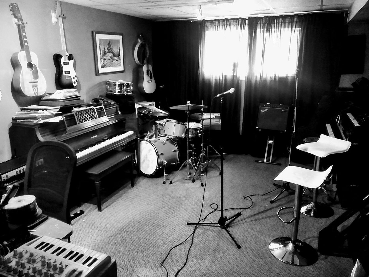 Sorry for the radio silence guys! We've been hibernating in <a href="/johnondrum/">John Pinck</a> 's basement recording new tunes for our second EP.