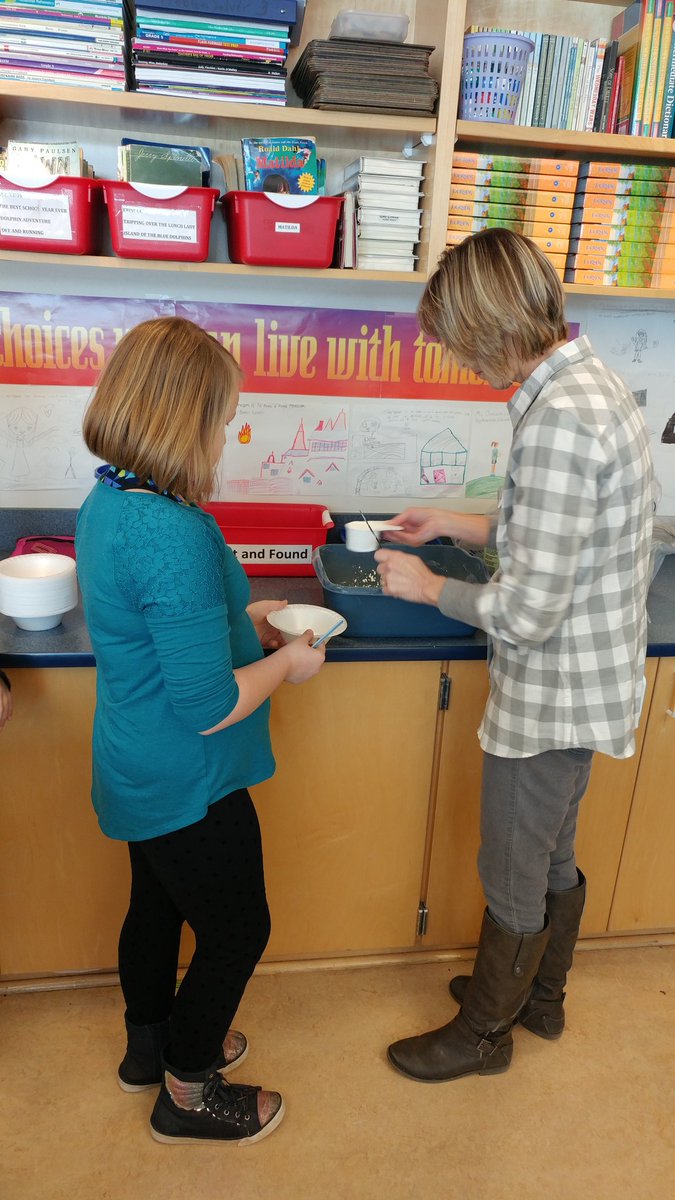 KrisFerguson17's tweet photo. Making Oobleck in 5th grade #DrSeuss @lafave_ @KiresClassPage @dziegler15 https://t.co/JkmEfs0xbS