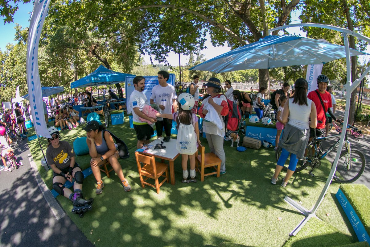 En Bupa contamos con diferentes herramientas para que las personas encuentren de manera más fácil espacios y consejos para llevar una vida más saludable. Todos los domingos en la @ciclorecreoVía tenemos un espacio saludable con actividades gratuitas. ¿Lo conocen?