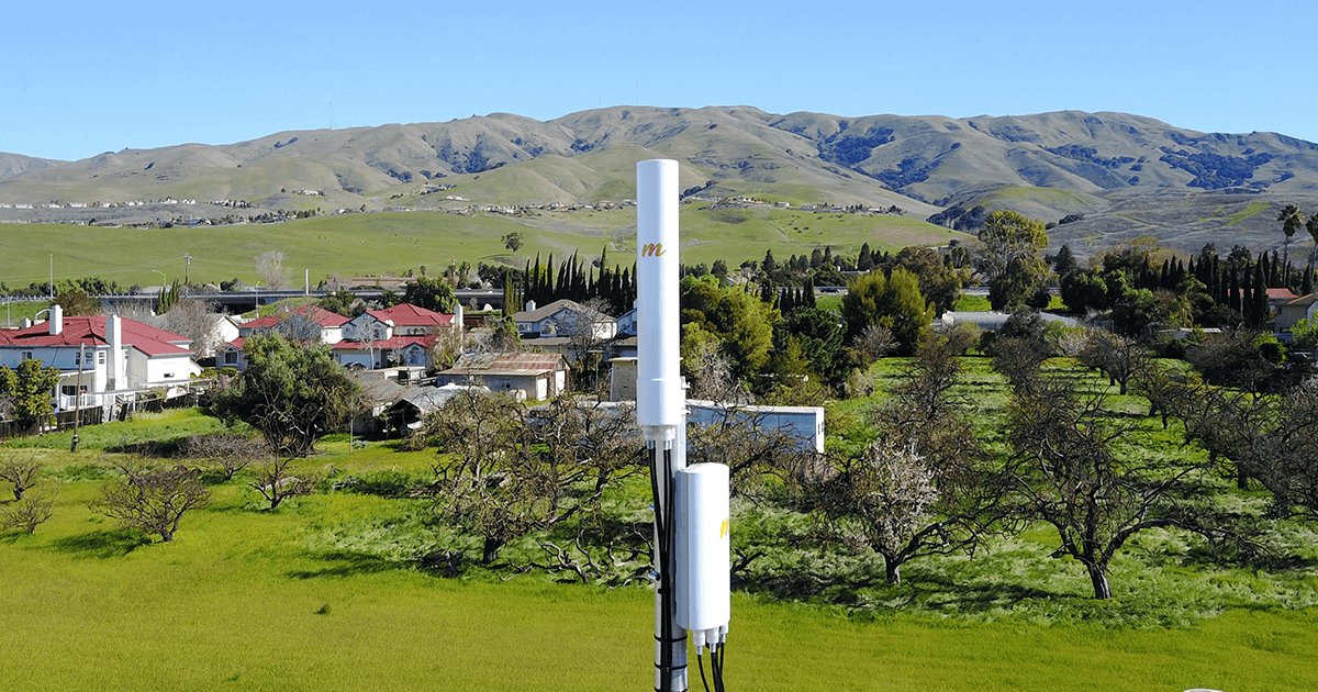 rtehrani's tweet image. .@MimosaNetworks Launches Next-Generation #MicroPoP Architecture Aimed at Boosting #ServiceProvider #ROI.

#24GHz #Backhaul Solution and Industry’s First #4Port #Beamforming #360° #Antenna. Doubles MicroPoP Coverage and Cuts Cost.