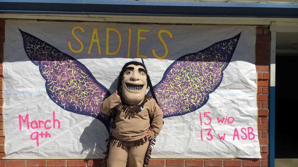 bphs_braves's tweet photo. Bobby is ready for Sadies, are you? 😛 https://t.co/BsIbnfnPoR