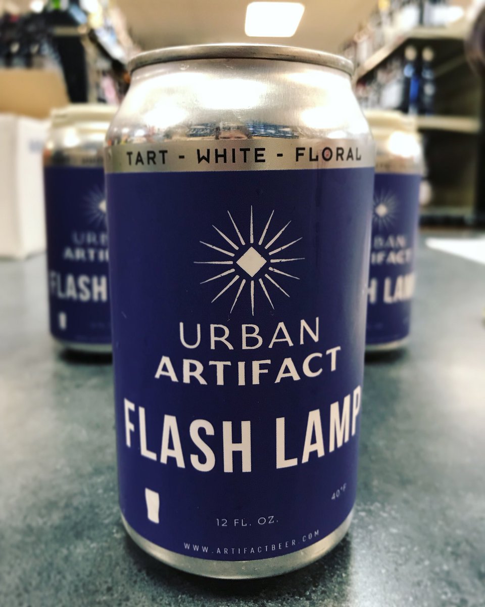 LovelandCappys's tweet image. Our day just got brighter, thanks to @ArtifactBeer Flash Lamp. They’ve done it again, by putting a new twist on this tart, refreshing, white ale! #urbanartifactbeer #flashlamp #cincybeer #craftbeer #newbeerarrival #cincinnatibeer #drinklocal #ohiobeer #craftbeerinohio