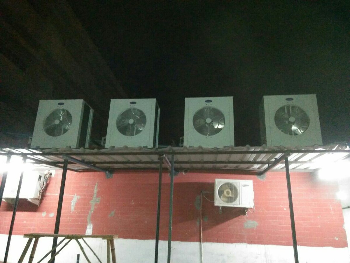 MahendruSandeep's tweet photo. Slim with digital scroll compressor outdoor..Carrier..For more info visit https://t.co/tTGgrfP9Uk https://t.co/JjrkgEtM20