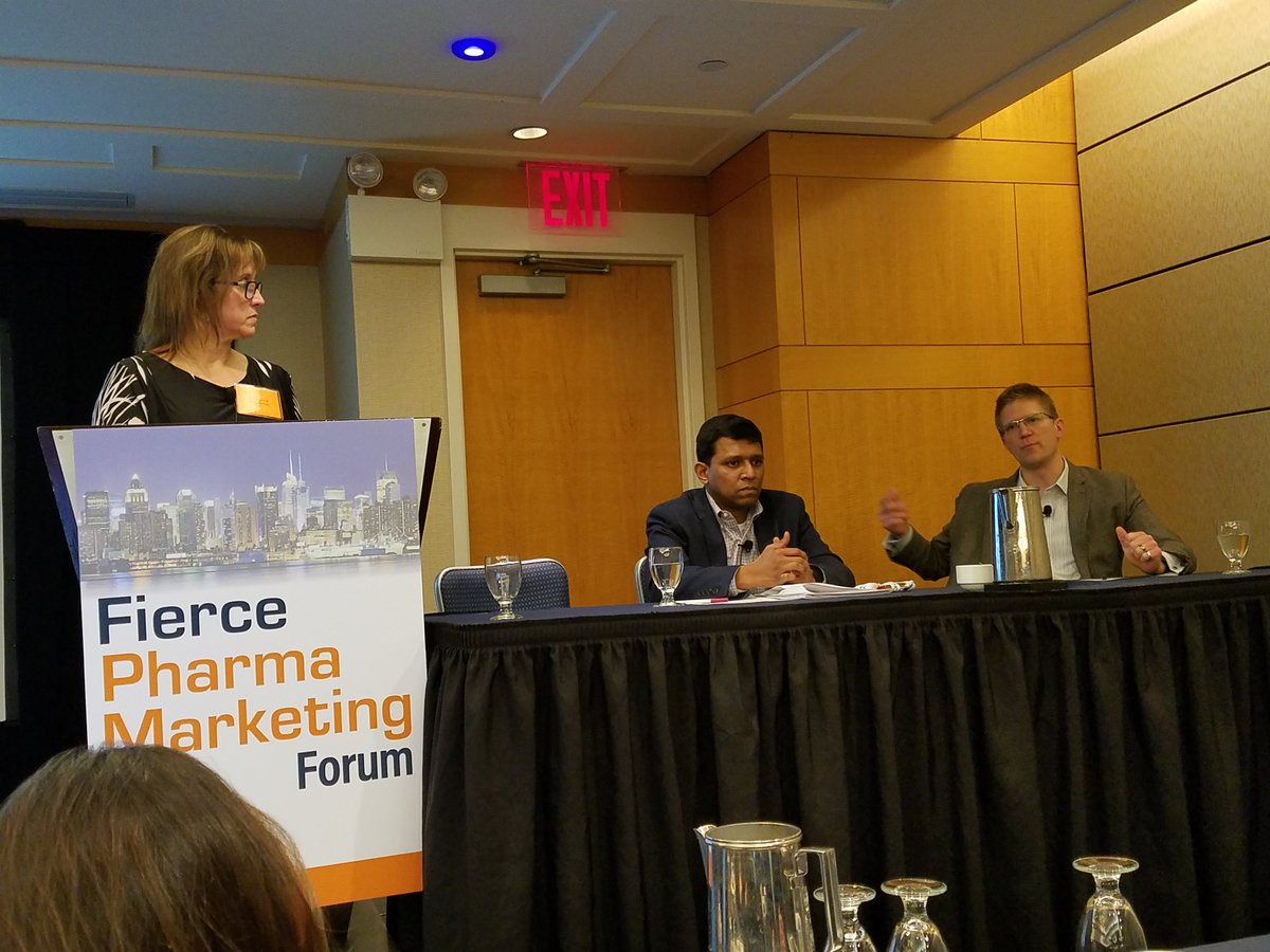 BuddyScalera's tweet photo. There is a future in voice-assisted technology and natural-language processing amd #machinelearning in #digitalhealth, says @mbalogh at #FPMF18. 
Smart panel with @BethSBulik and @stephenranjan at @ExLPharma. https://t.co/NEkl6YLpvQ