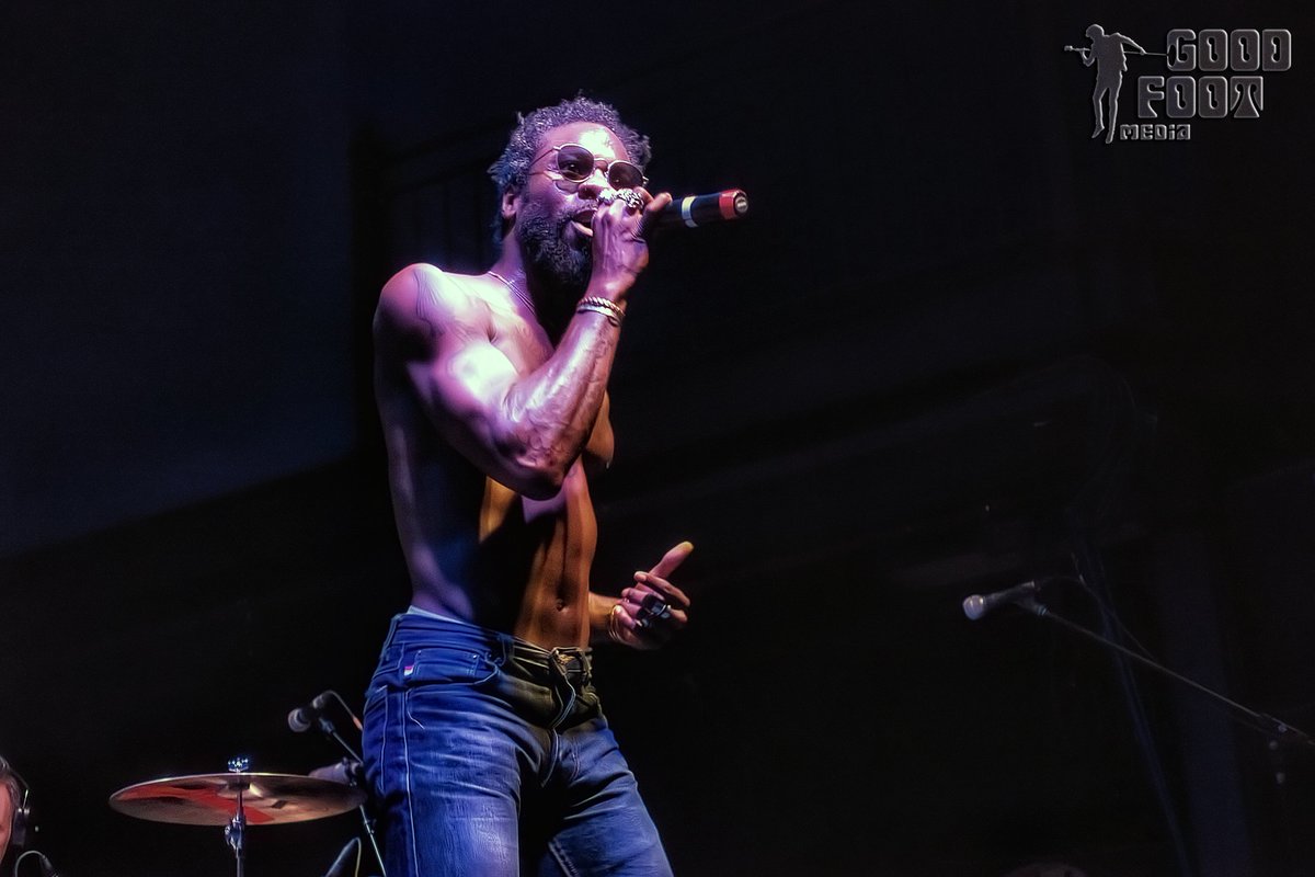 goodfootmedia's tweet photo. @iamboulevards brings funk and the truth to DC at the @930Club
#funkfoto #funk #concertphoto #funky #livephotographer #concertphotographer #liveconcertphotography #livemusicphotography #gigphotography #bestmusicshots #musicphotography https://t.co/zGWbYzBd7f
