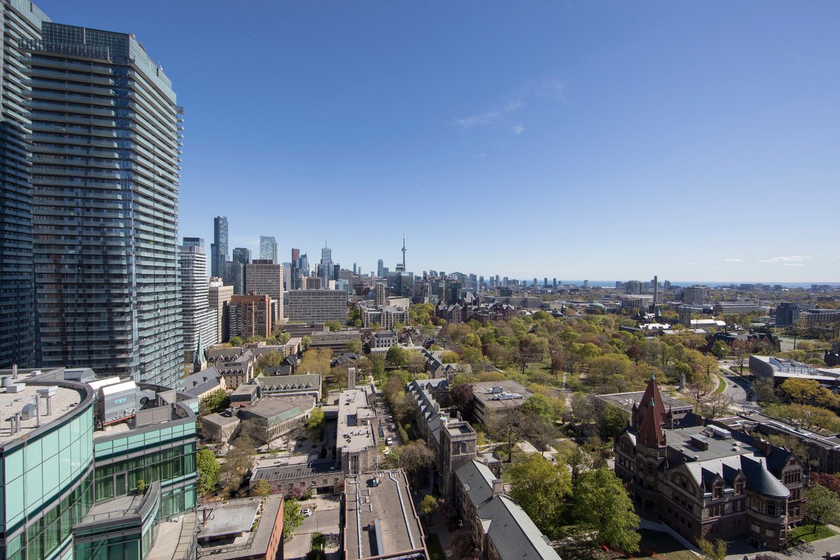 TwoStThomas's tweet photo. Happy 184th birthday Toronto! The city we are so proud to call home. The view never will get old. #YYZ #TwoStThomas https://t.co/Xt9DD5KG7w