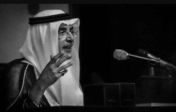 قالها بدر بن عبدالمحسن؛
ٰ
الجنون عيونگ وعيونگ وطن 
والوطن من غير عيونگ ويش يكون💞

#أكتفي