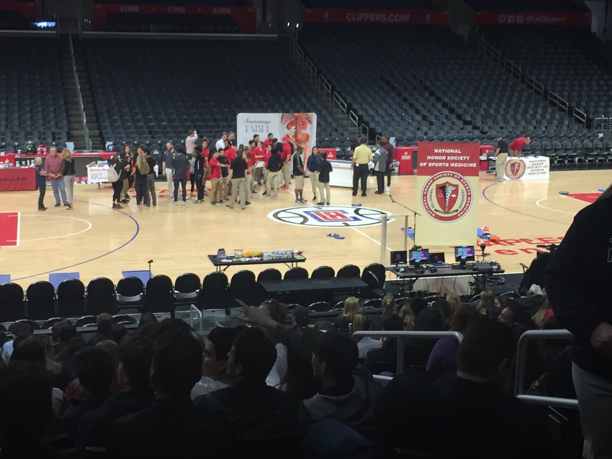 NwctaHawks's tweet photo. The #NWCTA #SportsMedicine students attending a conference at the @STAPLESCenter, home of the @LAClippers. @ClarkCountySch @CTEinCCSD @CCSDMagnet @NevadaACTE @NWCTAbusiness @whtnychrs @Jenn_Garner https://t.co/yfEacGlGIQ