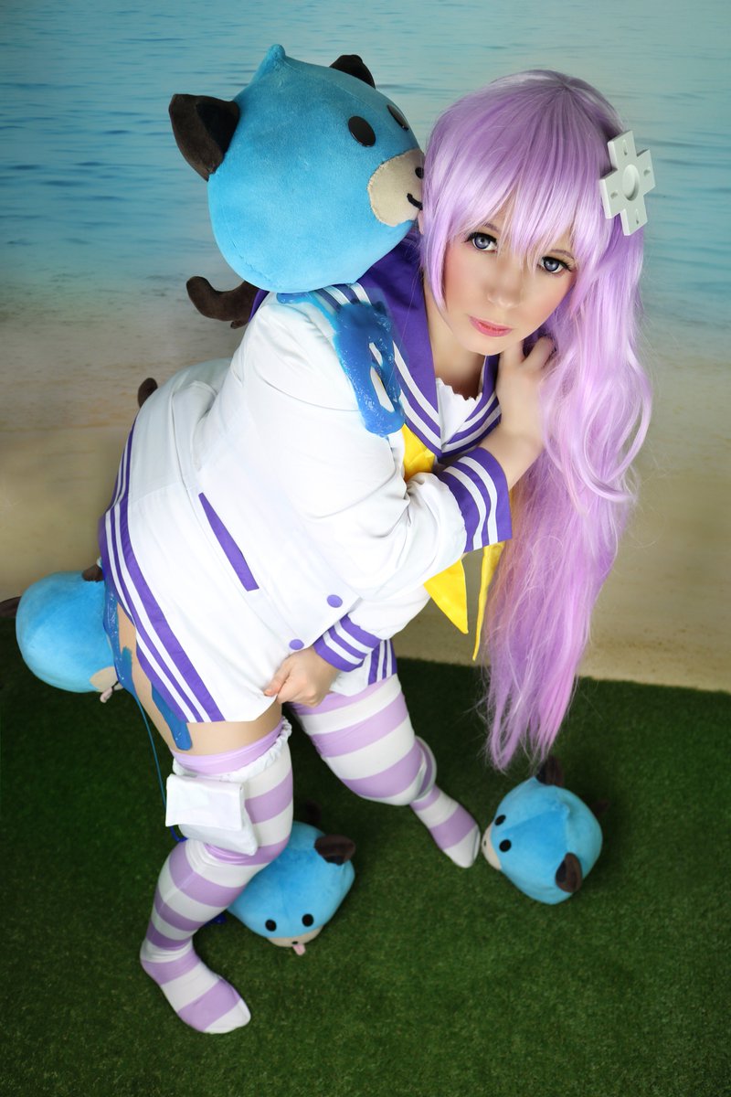 pomgoesbark's tweet photo. Naughty Dogoos are naughty.
#hyperdimension #neptunia #nepgear #cosplay #dogoos #plush #slime https://t.co/pPZHdX8va7