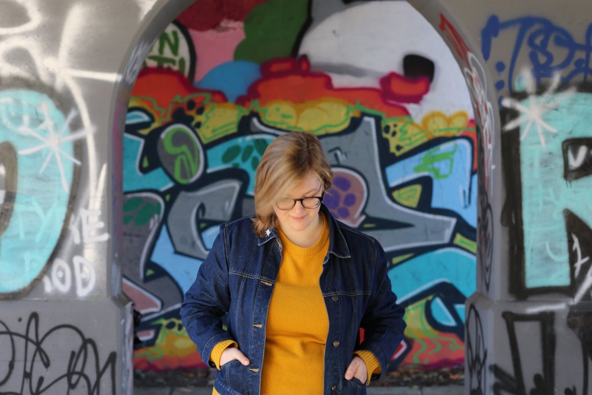 HeyInBedWith's tweet image. Check out #singersongwriter @therealallyeg &amp;amp; her sweet love song to Detroit City: bit.ly/2FkFOT7