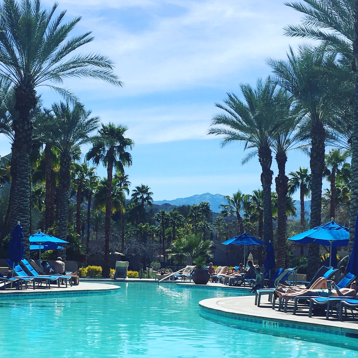 A_Nacinovich's tweet image. So this is what they meant by work/life balance #cccps