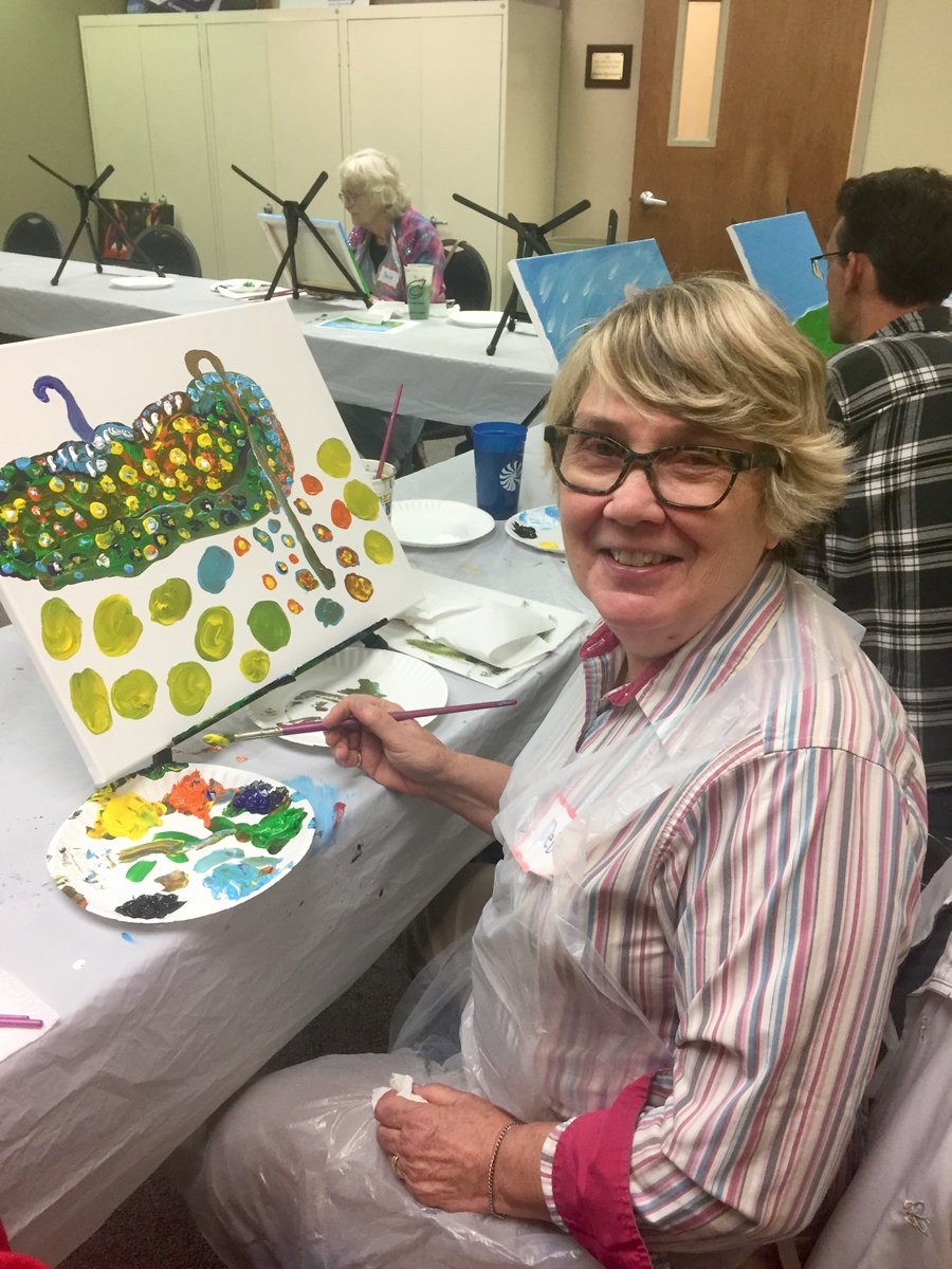 ALZCentralOhio's tweet photo. Did you know art has been shown to improve mood, reduce depression & anxiety as well as deepen connections with others? Get creative 4 a healthy brain. #tiptuesday #artforalzheimers #alzheimers #healthybraintips #getcreative #memoriesinthemaking https://t.co/i3eB5w6fSw