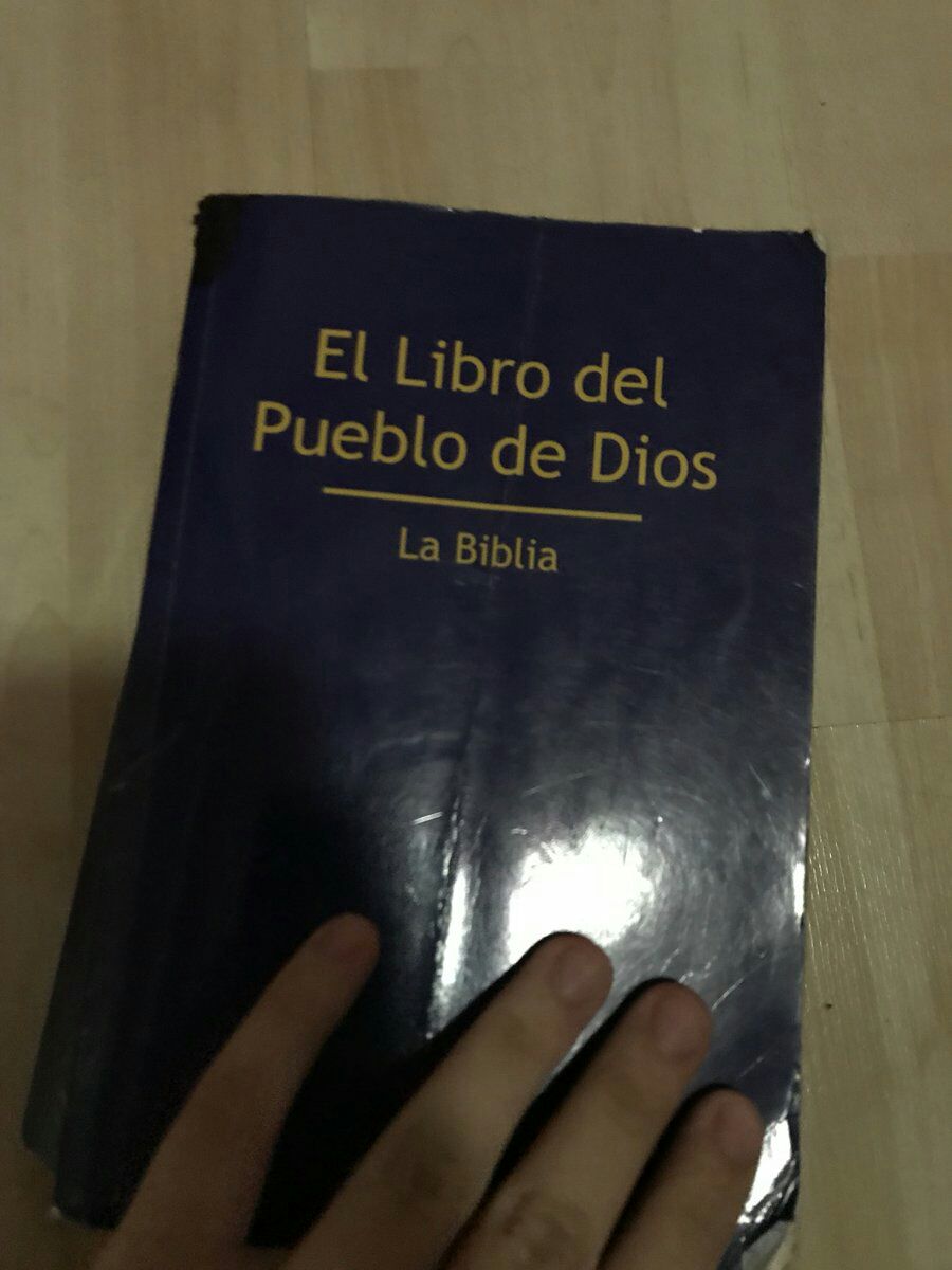 Kirishimoon's tweet photo. Yo era atea hasta que supe de la existencia de El Libro del Pueblo de Dios https://t.co/QeJ78ZlyfI