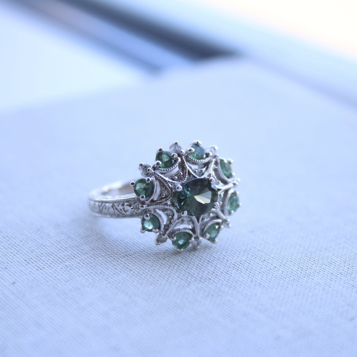 RFMoeller's tweet photo. This lovely is one of the newest additions to our estate jewelry collection. #RFMoellerEstateCollection #EstateJewelry https://t.co/B3zBNVgCdN