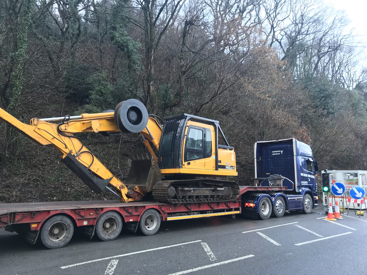 South Wales Tree Services tweet media