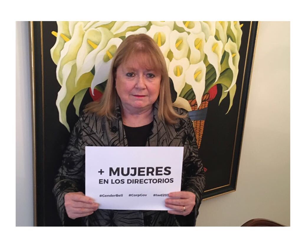 BalestraRocio's tweet photo. @SusanaMalcorra se sumo a #MasMujeresEnDirectorios por la Igualdad de Género #ToqueDeCampana #GenderBell #iwd2018 #govcorp @b20 @W20_Argentina https://t.co/pZ8w9WumRn